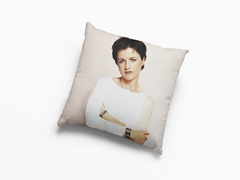 Dolores O Riordan Cushion Case / Pillow Case