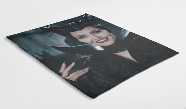 Maleficent Smiling Blanket
